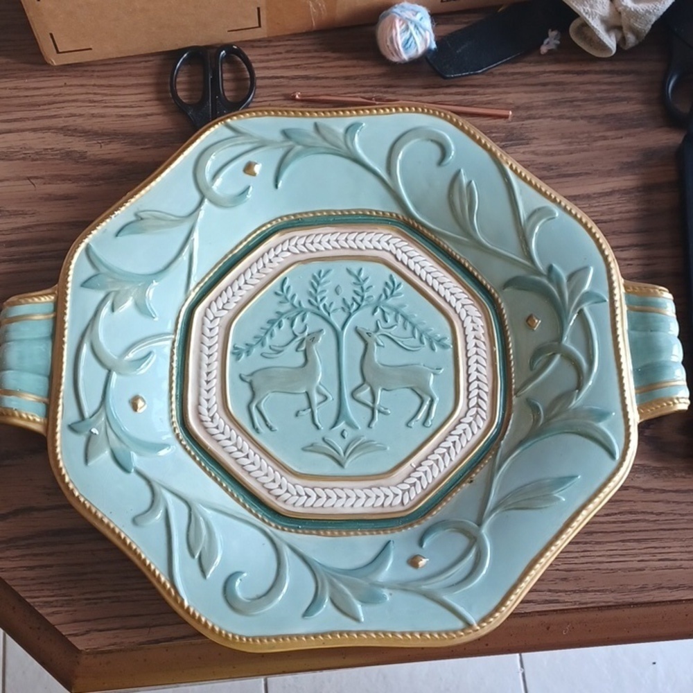 Fitz and Floyd Classics Clairmont 14”x16" Octagon Serving Platter, Deer